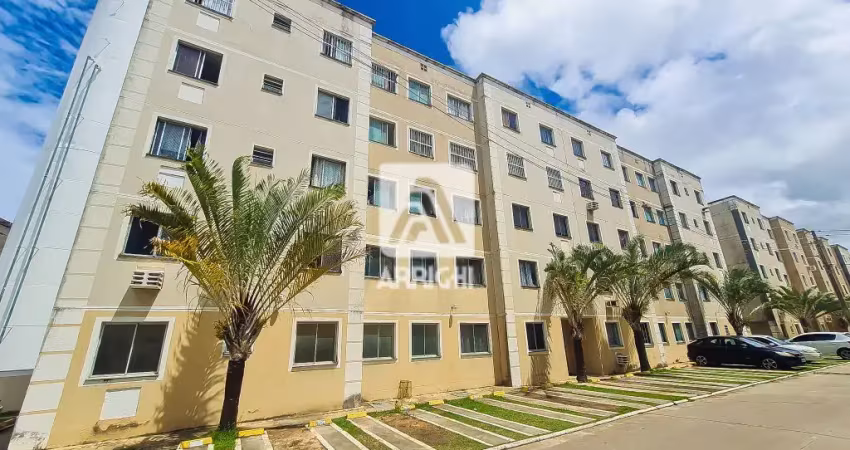 Apartamento com 2 quartos para alugar na Rua Maria Quitéria, 275, Itingá, Lauro de Freitas