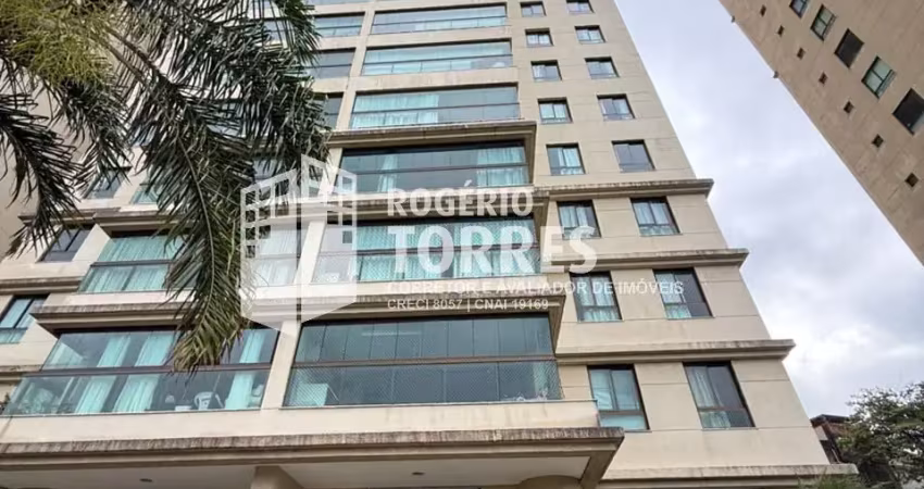 Apartamento a venda de 3 suítes, nascente, varanda gourmet e 3 garagens no rio vermelho