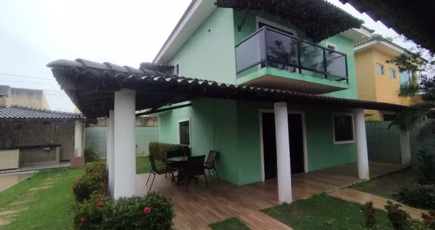 Casa duplex  em condomínio em vilas de abrantes, próximo a estrada do coco.