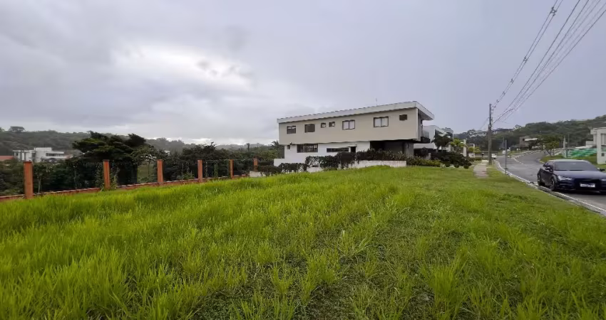Terreno exclusivo com 570m2 em alphaville litoral norte 3 - camacari ba