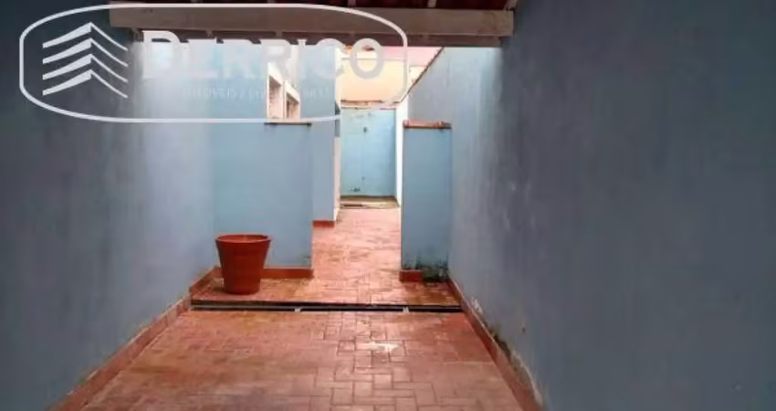 Sobrado residencial à venda, mombaça, pindamonhangaba.