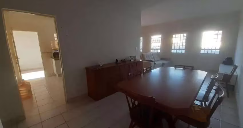 Sobrado com 6 dormitórios à venda, 232 m² por r$ 560.000 - mombaça - pindamonhangaba/sp