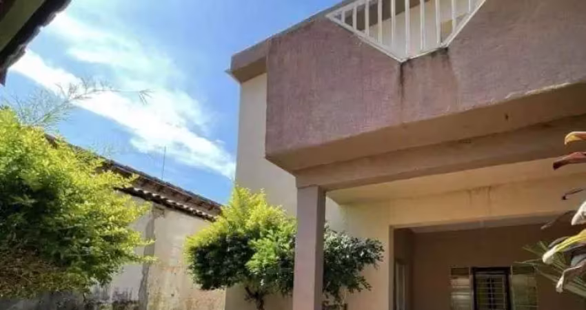 Sobrado com 2 dormitórios à venda, 182 m² por r$ 270.000 - vila sao benedito - pindamonhangaba/sp