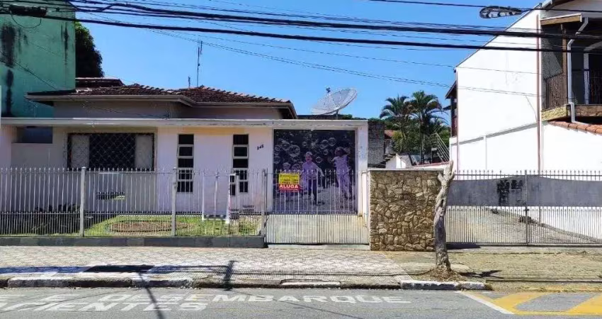 Casa comercial com 8 salas à venda no São Benedito, Pindamonhangaba 