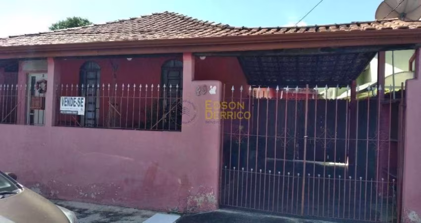Casa com 3 dormitórios à venda, 227 m² por R$ 320.000,00 - Campo Alegre - Pindamonhangaba/SP