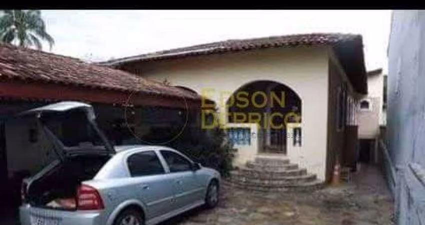 Casa com 5 dormitórios à venda, 600 m² por R$ 1.500.000 - Bosque da Princesa - Pindamonhangaba/SP