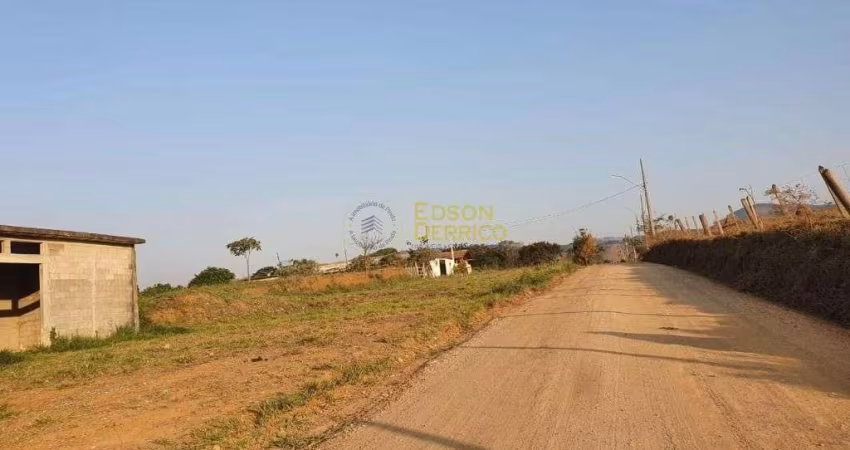 Terreno à Venda, bairro das Campinas - R$ 150.000,00 em Pindamonhangaba