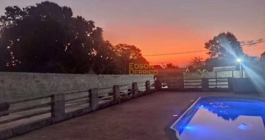 Casa com 2 dormitórios à venda, 120 m² por R$ 430.000 - Parque Shangri-lá - Pindamonhangaba/SP
