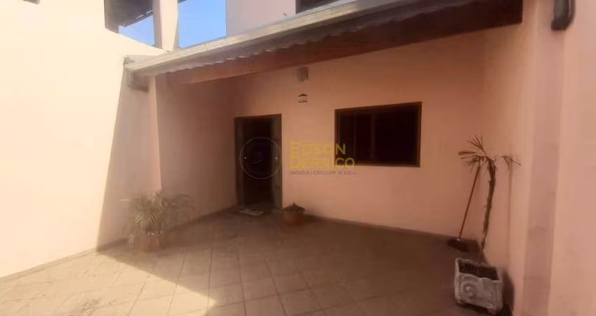 Sobrado com 3 dormitórios à venda, 184 m² por R$ 600.000,00 - Boa Vista - Pindamonhangaba/SP