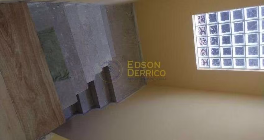 Sobrado com 2 dormitórios à venda, 210 m² por R$ 280.000 - Conjunto Habitacional Terra dos Ipês W - Pindamonhangaba/SP