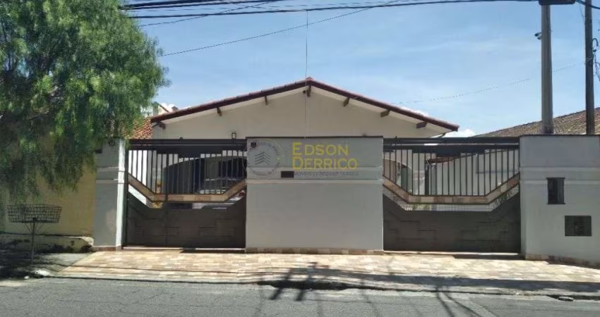 Casa com 3 dormitórios à venda, 233 m² por R$ 690.000,00 - Santana - Pindamonhangaba/SP
