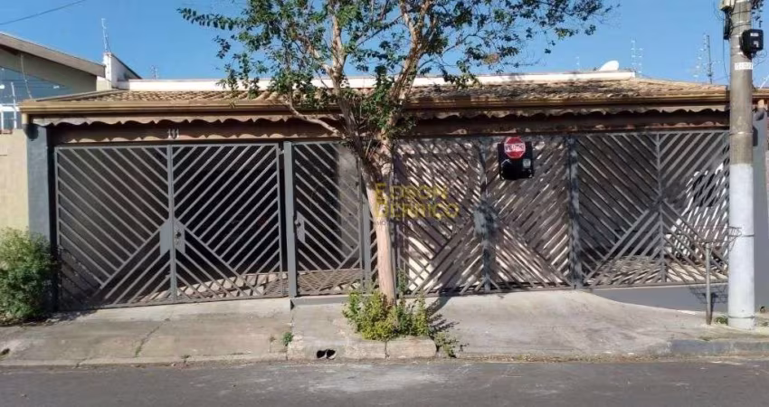 Casa com 3 dormitórios à venda, 210 m² por R$ 590.000 - Jardim Rosely - Pindamonhangaba/SP