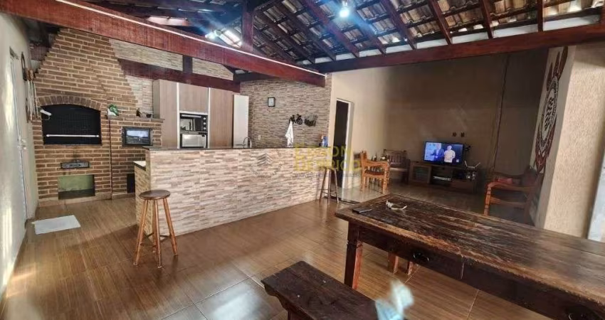 Sobrado com 4 dormitórios à venda, 200 m² por R$ 700.000,00 - Jardim Santa Luzia - Pindamonhangaba/SP