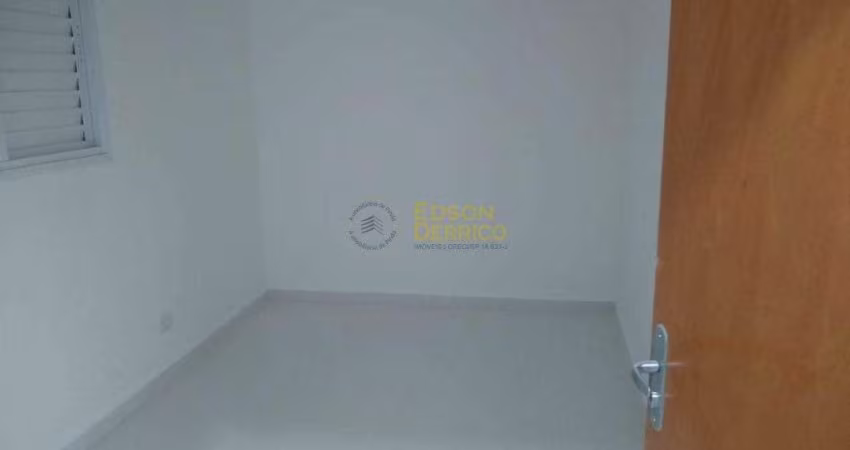 Apartamento com 2 dormitórios à venda, 49 m² por R$ 170.000,00 - Jardim Eloyna - Pindamonhangaba/SP