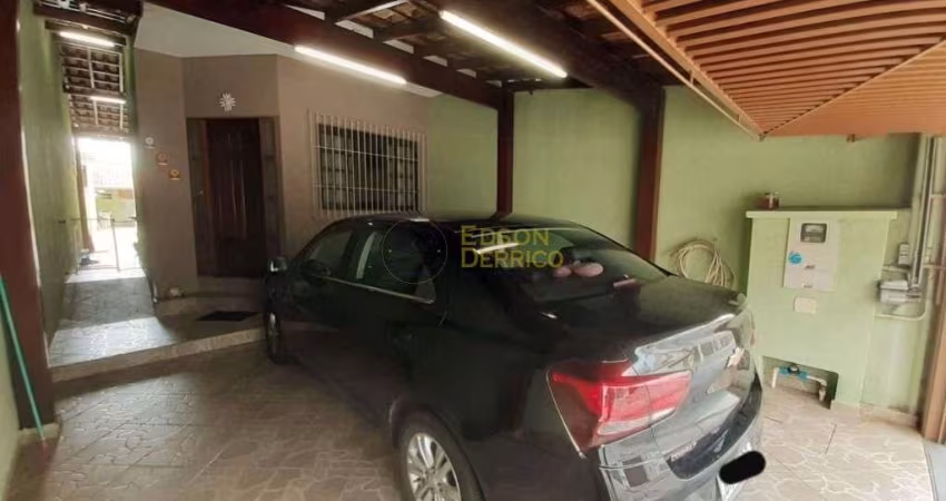 Sobrado com 3 quartos à Venda, Nossa Senhora do Perpétuo Socorro - Pindamonhangaba