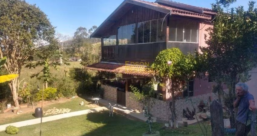 Sítio com 4 quartos, Ribeirão Grande - Pindamonhangaba