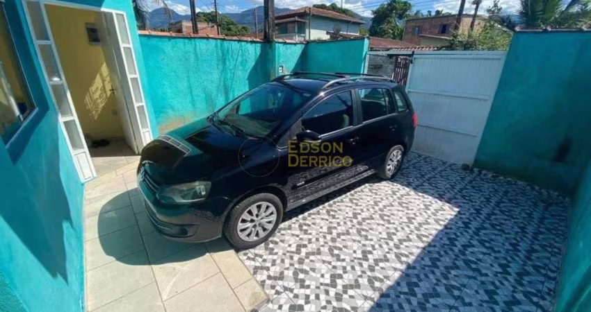 Casa com 2 dormitórios à venda, 100 m² por R$ 300.000,00 - Ipiranguinha - Ubatuba/SP