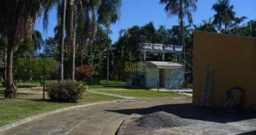 Sobrado residencial à venda, Santana, Pindamonhangaba.