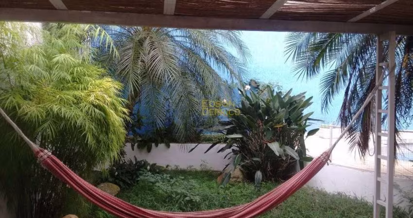Sobrado residencial à venda, Centro, Taubaté.