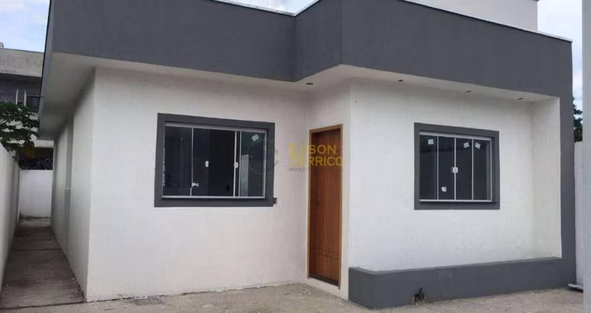 Casa com 3 dormitórios à venda, 80 m² por R$ 360.000,00 - Loteamento Residencial e Comercial Flamboyant - Pindamonhangaba/SP