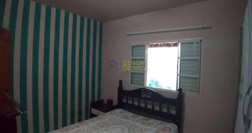 Casa com 2 quartos à venda, mombaça - pindamonhangaba