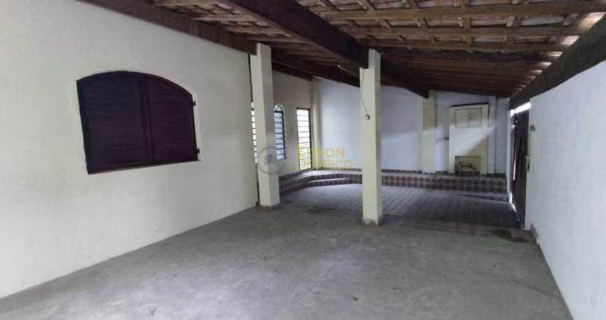 Casa com 2 dormitórios à venda, 120 m² por R$ 300.000,00 - Loteamento Residencial Andrade - Pindamonhangaba/SP