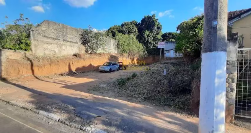 Terreno à venda no Tabaú, Pindamonhangaba 