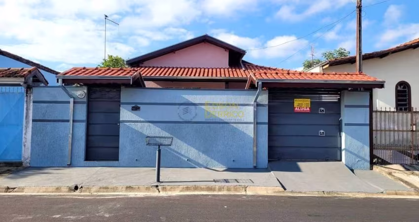 Casa com 3 quartos, Vila Rica - Pindamonhangaba