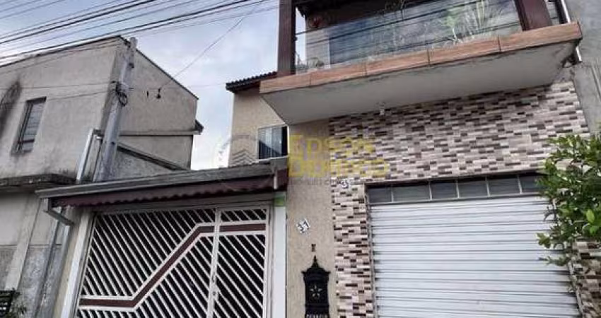 Sobrado á venda com 4 quartos, Conjunto Habitacional Terra dos Ipês II (Fase I) - Pindamonhangaba