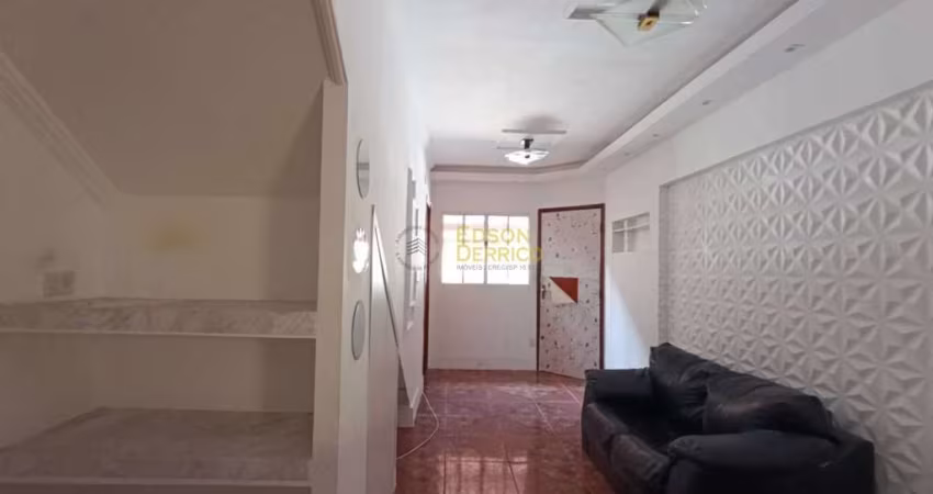 Sobrado com 2 quartos à Venda, Residencial Mombaça I - Pindamonhangaba
