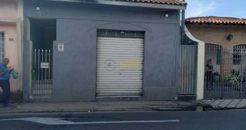 Casa com 4 quartos à Venda, Centro - Pindamonhangaba