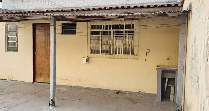 Casa com 3 quartos para alugar na Bela Vista, Pindamonhangaba 