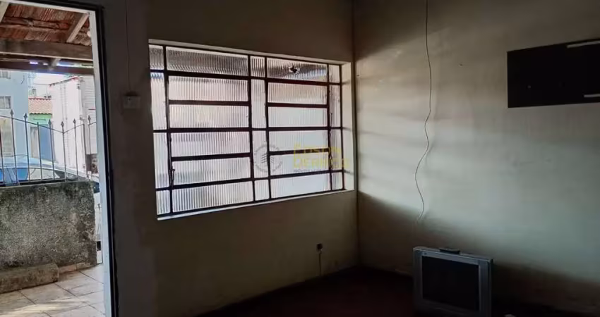 Casa á venda com 3 quartos, parque são benedito - pindamonhangaba