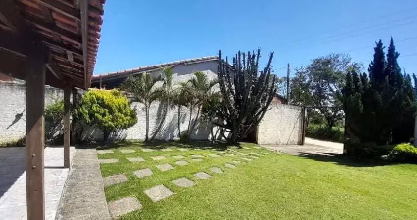 Chácara com 3 dormitórios à venda, 1116 m² por r$ 790.000,00 - nossa senhora do perpétuo socorro - pindamonhangaba/sp