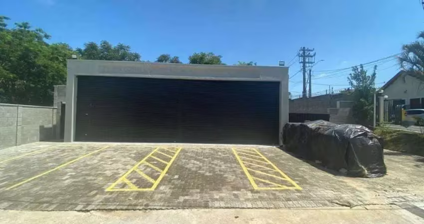 Casa comercial com 2 salas para alugar no Jardim Campo Alegre, Pindamonhangaba 