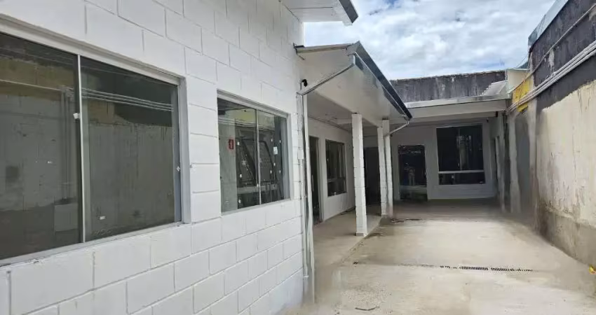 Sala para alugar, 24 m² por r$ 2.360,00/mês - centro - pindamonhangaba/sp
