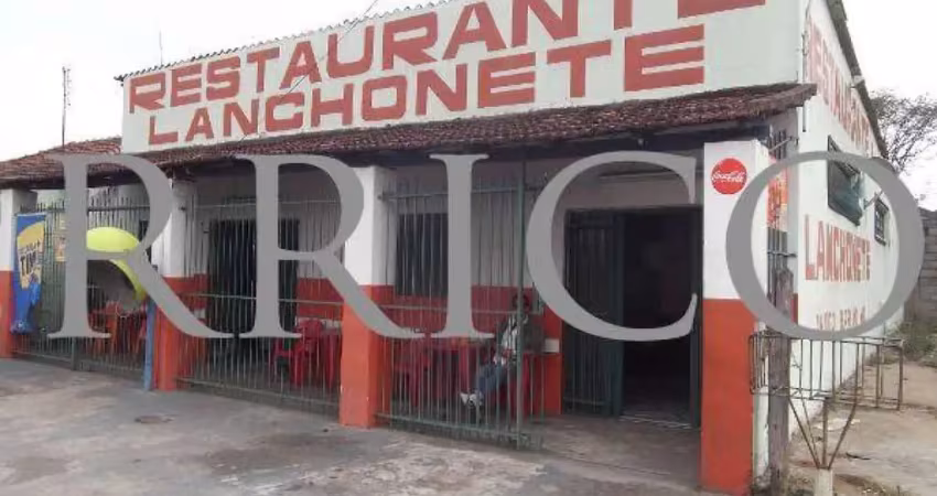 Casa comercial à venda no Feital, Pindamonhangaba 