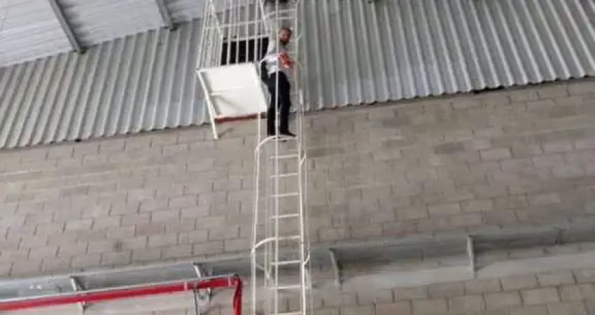 Galpão comercial para locação, feital, pindamonhangaba.