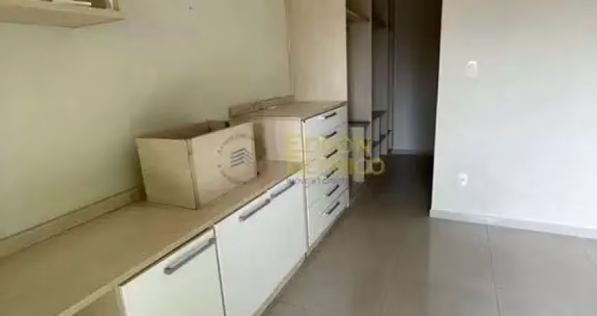 Sobrado com 3 quartos, condominio residencial real ville - pindamonhangaba