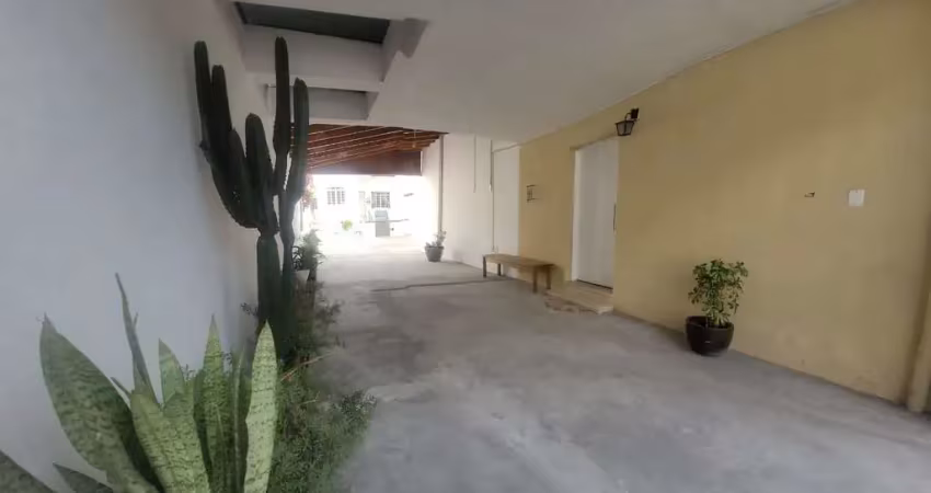 Casa sobrado comercial | 230m² | 8 salas | 6 vagas | vila pompeia