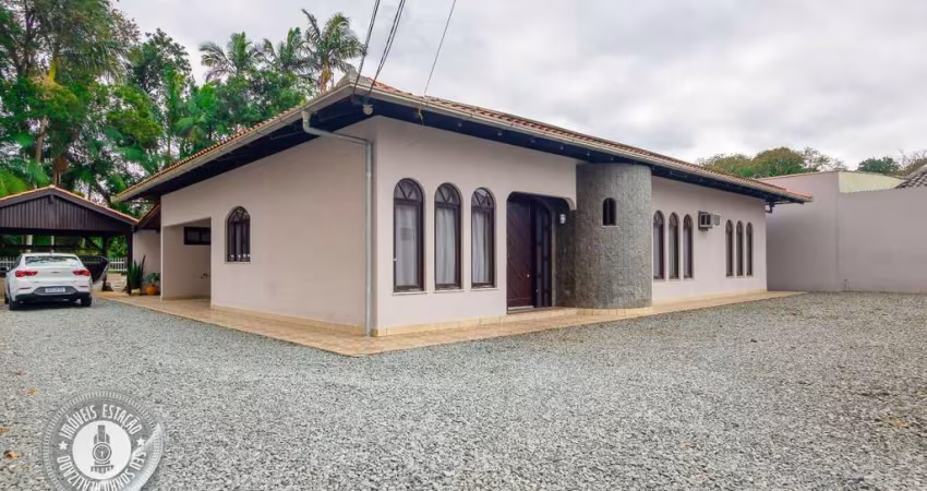 Casa com 3 quartos à venda no Salto do Norte, Blumenau 