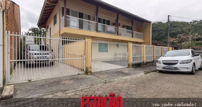 Casa com 5 quartos à venda no Valparaíso, Blumenau 
