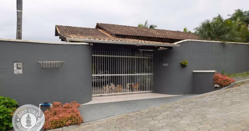 Casa com 3 quartos à venda no Itoupavazinha, Blumenau 
