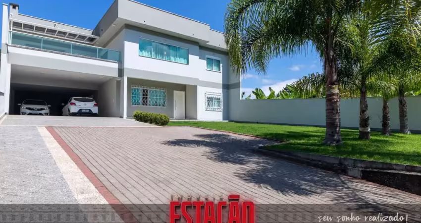 Casa com 5 quartos à venda no Garcia, Blumenau 