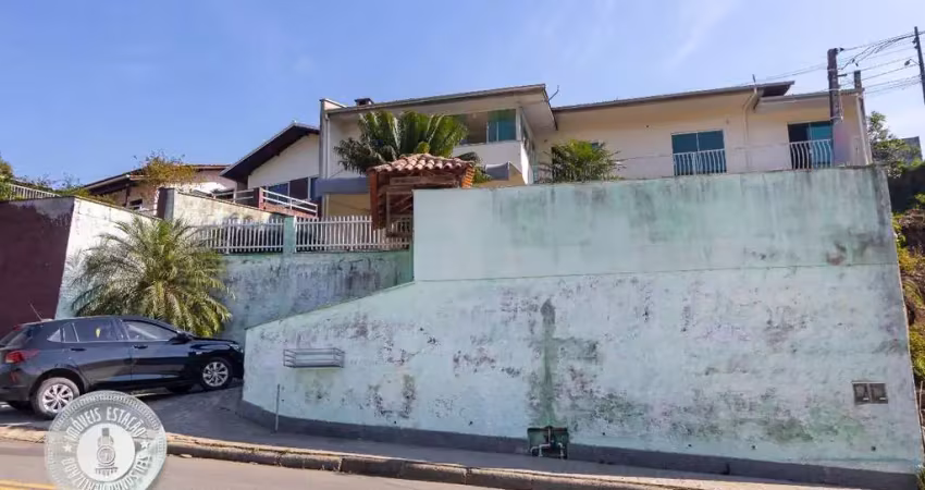 Casa com 5 quartos à venda no Fortaleza Alta, Blumenau 