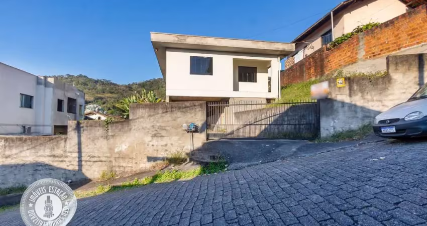 Casa com 3 quartos à venda no Tribess, Blumenau 