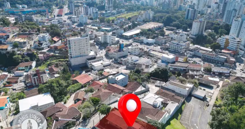 Terreno à venda no Centro, Blumenau 
