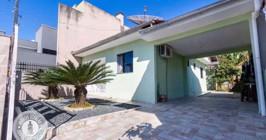 Casa com 3 quartos à venda na Bela Vista, Gaspar 