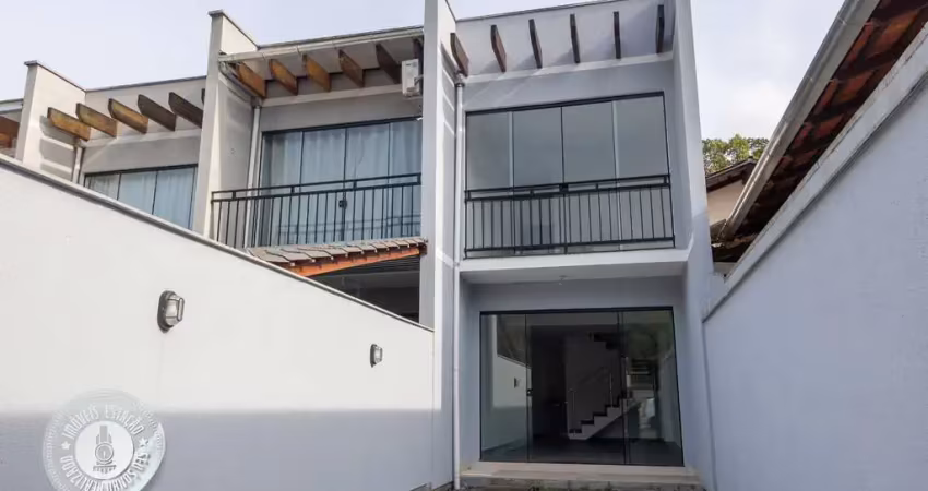 Casa com 2 quartos à venda na Escola Agrícola, Blumenau 