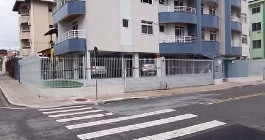 Apartamento de 2 Dormitórios | Floresta | São José